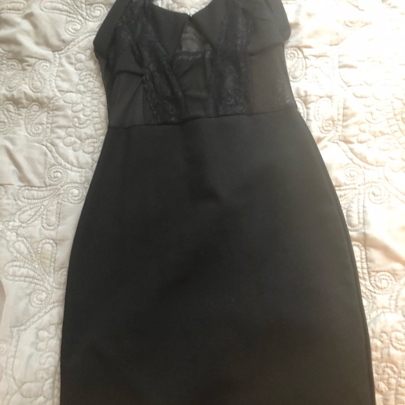 PLT black mini dress. Only wore once. - Picture 4 of 6